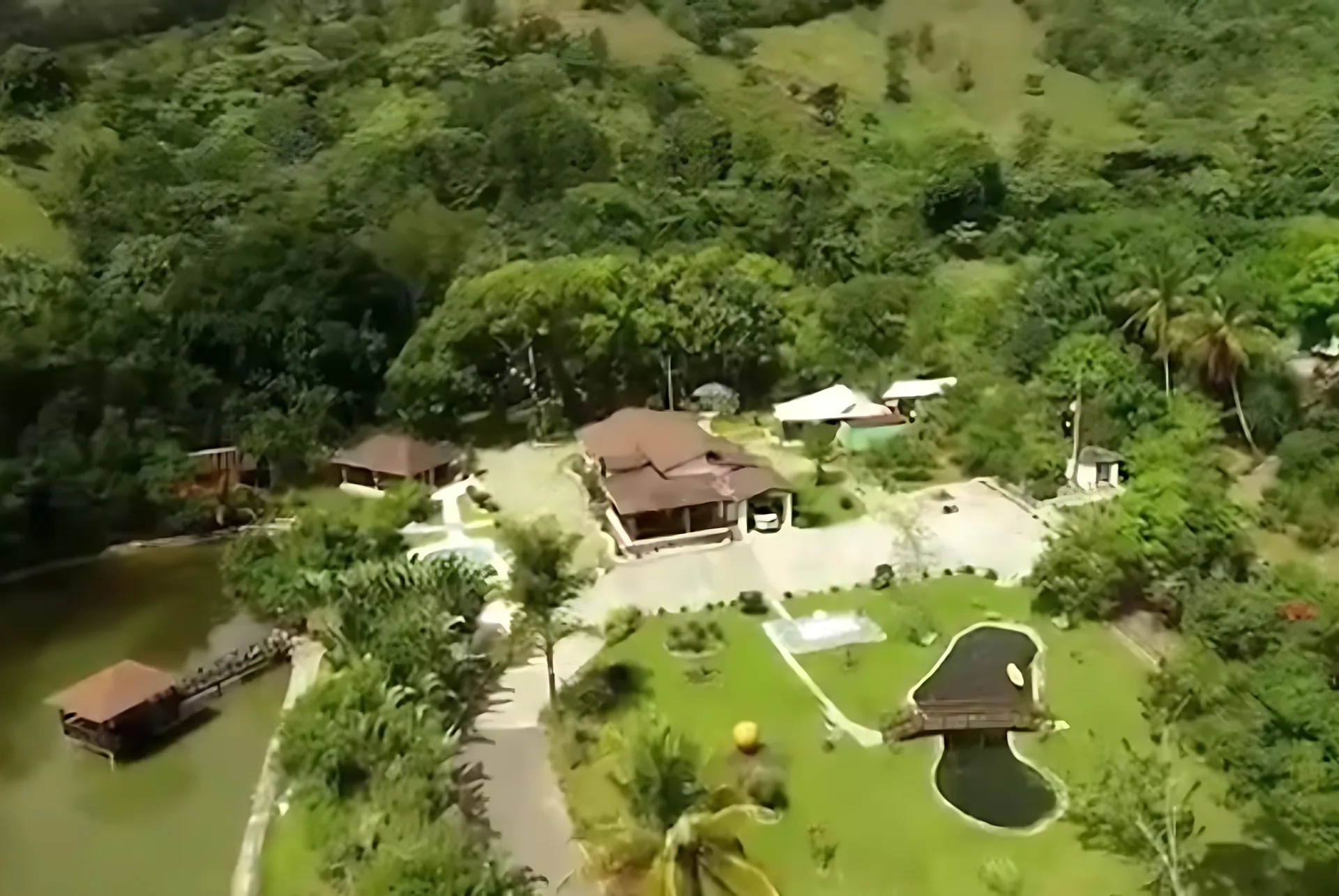 Venta de Finca en Bonao ! 144,000 mts . Lago , gazebo , árboles frutales ! - View 2