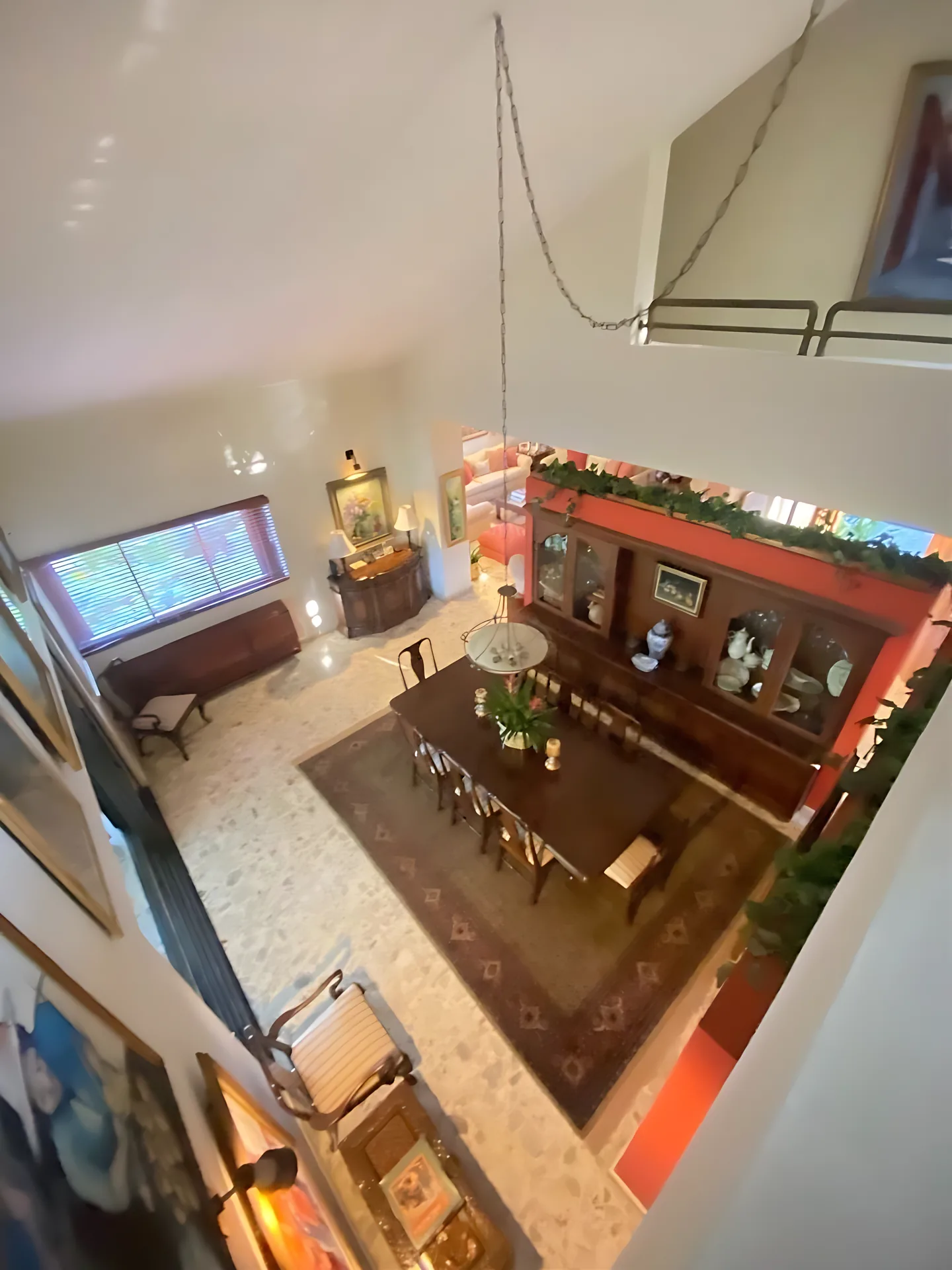 Preciosa cómoda y relajante casa en venta ! Ideal para familias numerosas ! - Foto 15