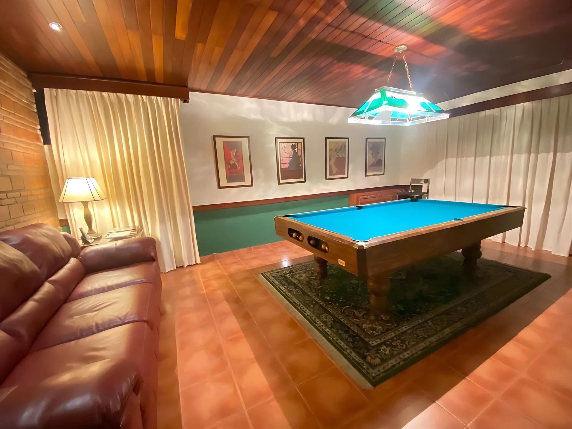 Preciosa cómoda y relajante casa en venta ! Ideal para familias numerosas ! - Foto 14
