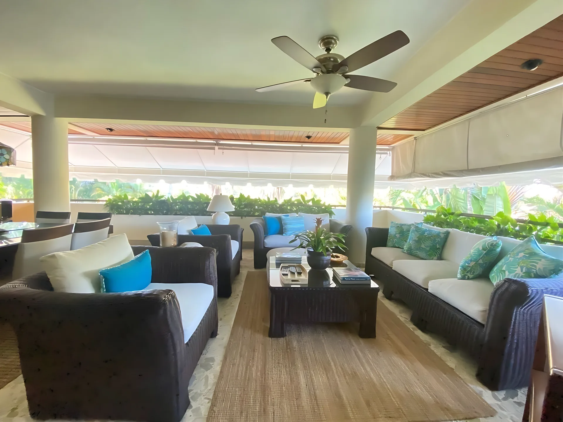 Preciosa cómoda y relajante casa en venta ! Ideal para familias numerosas ! - Foto 16