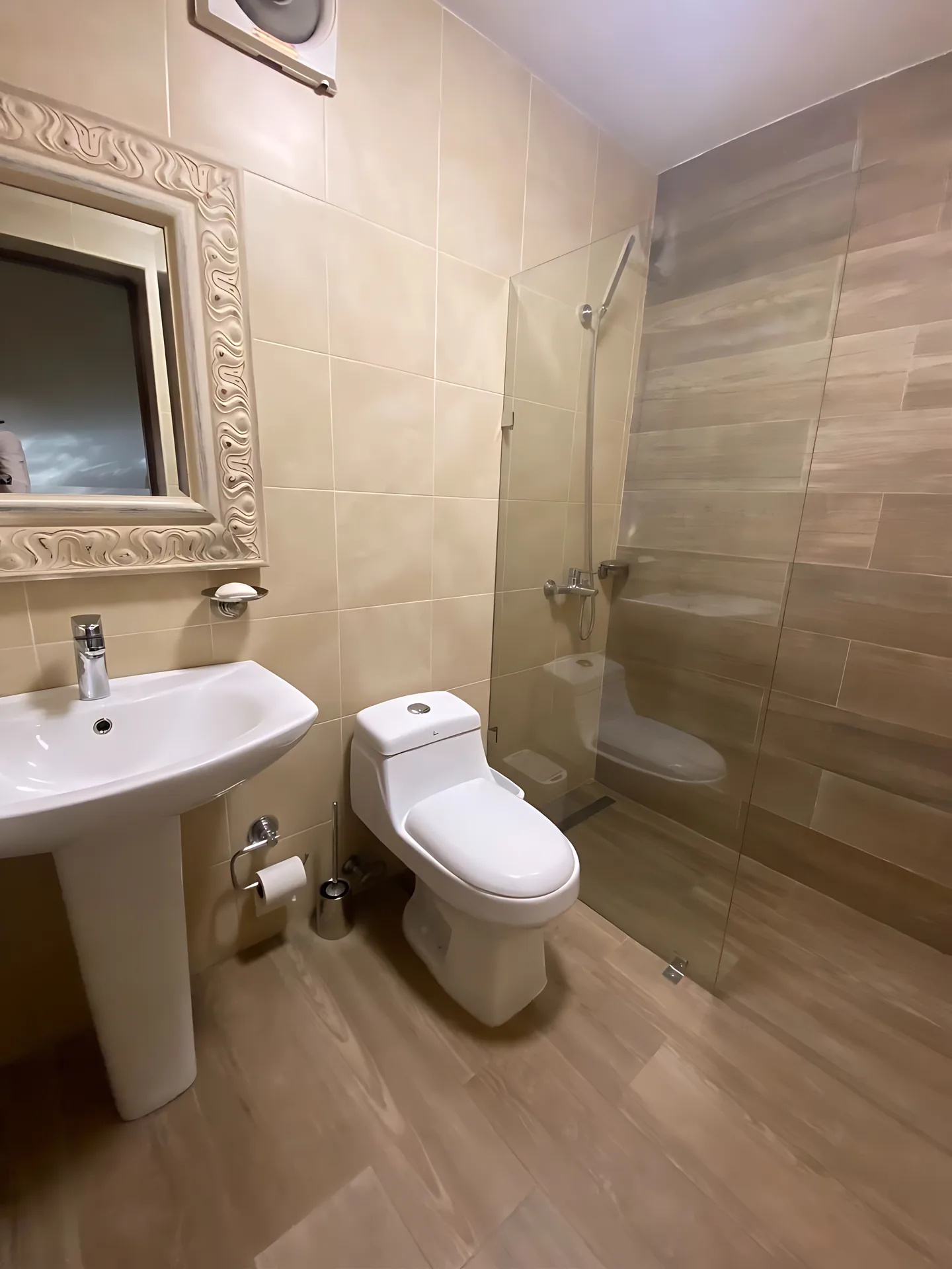 Preciosa cómoda y relajante casa en venta ! Ideal para familias numerosas ! - Foto 44