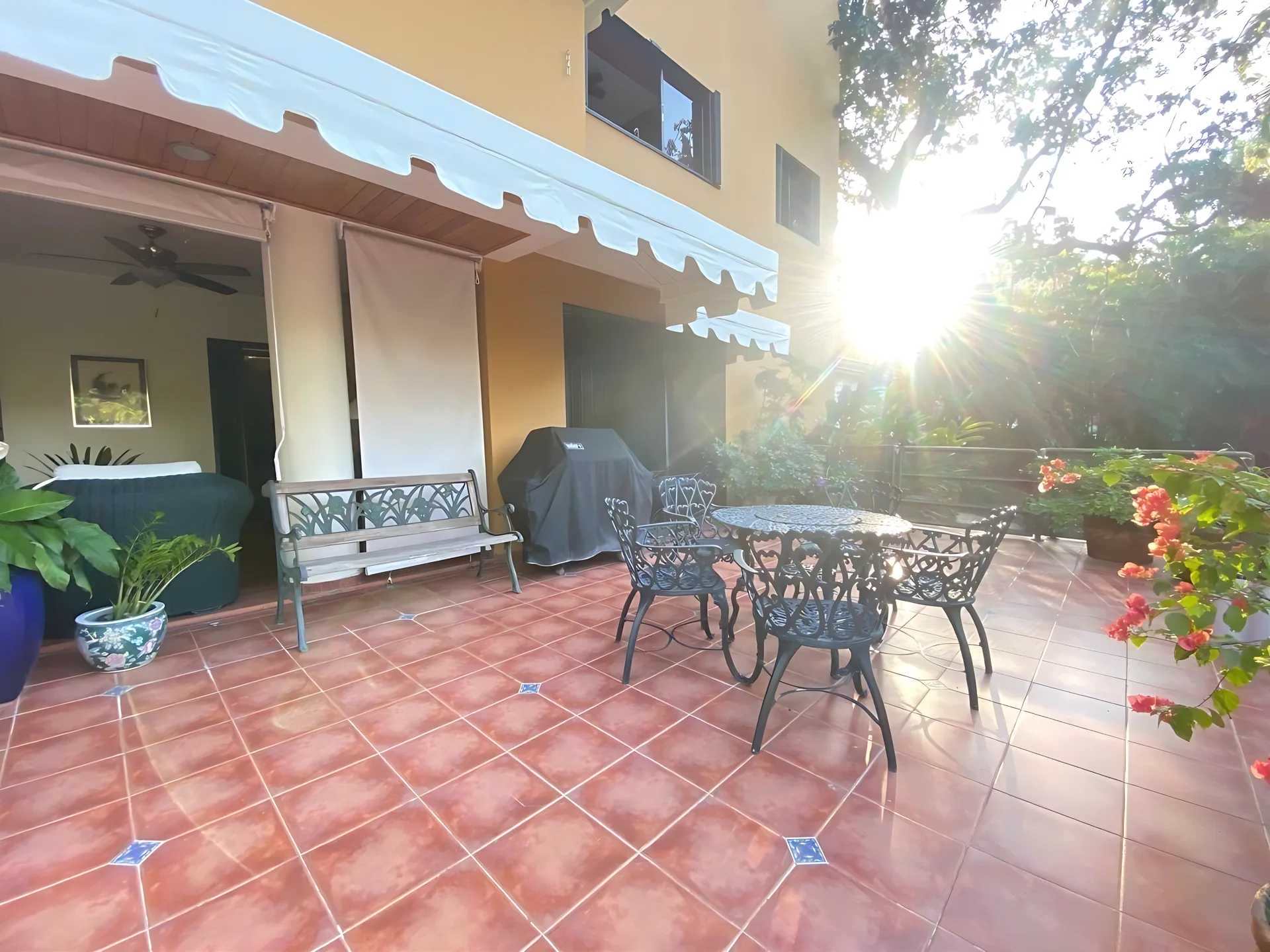 Preciosa cómoda y relajante casa en venta ! Ideal para familias numerosas ! - Foto 42