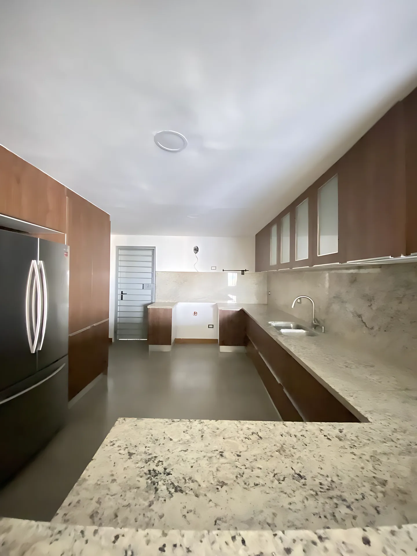 Apartamento en Venta ! Con Vista al mar y al parque . - Foto 12