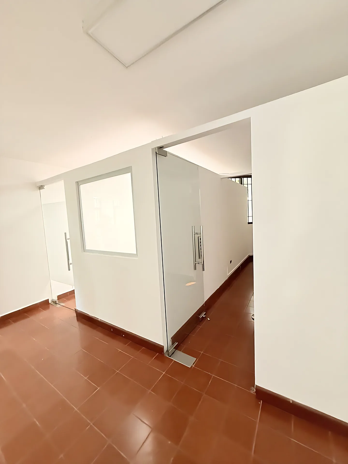 Excelente casa/ local, ideal para negocio u oficina ! Arroyo Hondo viejo - Foto 7