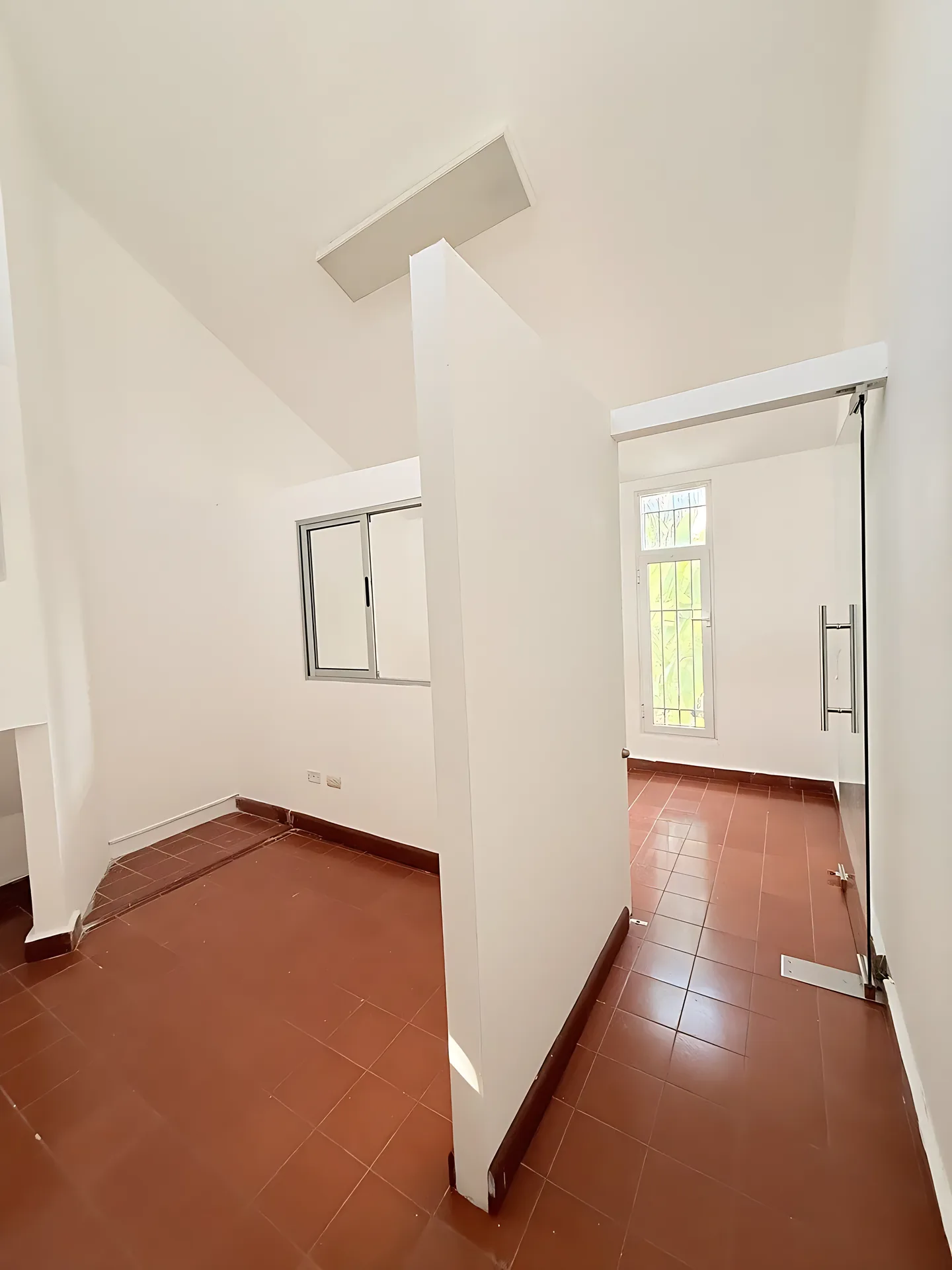 Excelente casa/ local, ideal para negocio u oficina ! Arroyo Hondo viejo - Foto 12
