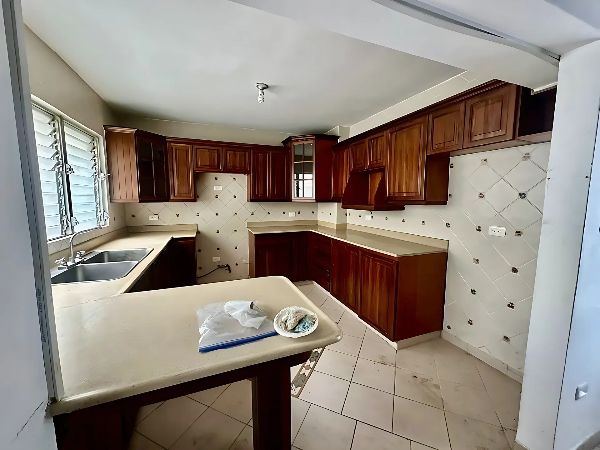 Apartamento en torre clásica de Naco . 2 Habitaciones . - Foto 4