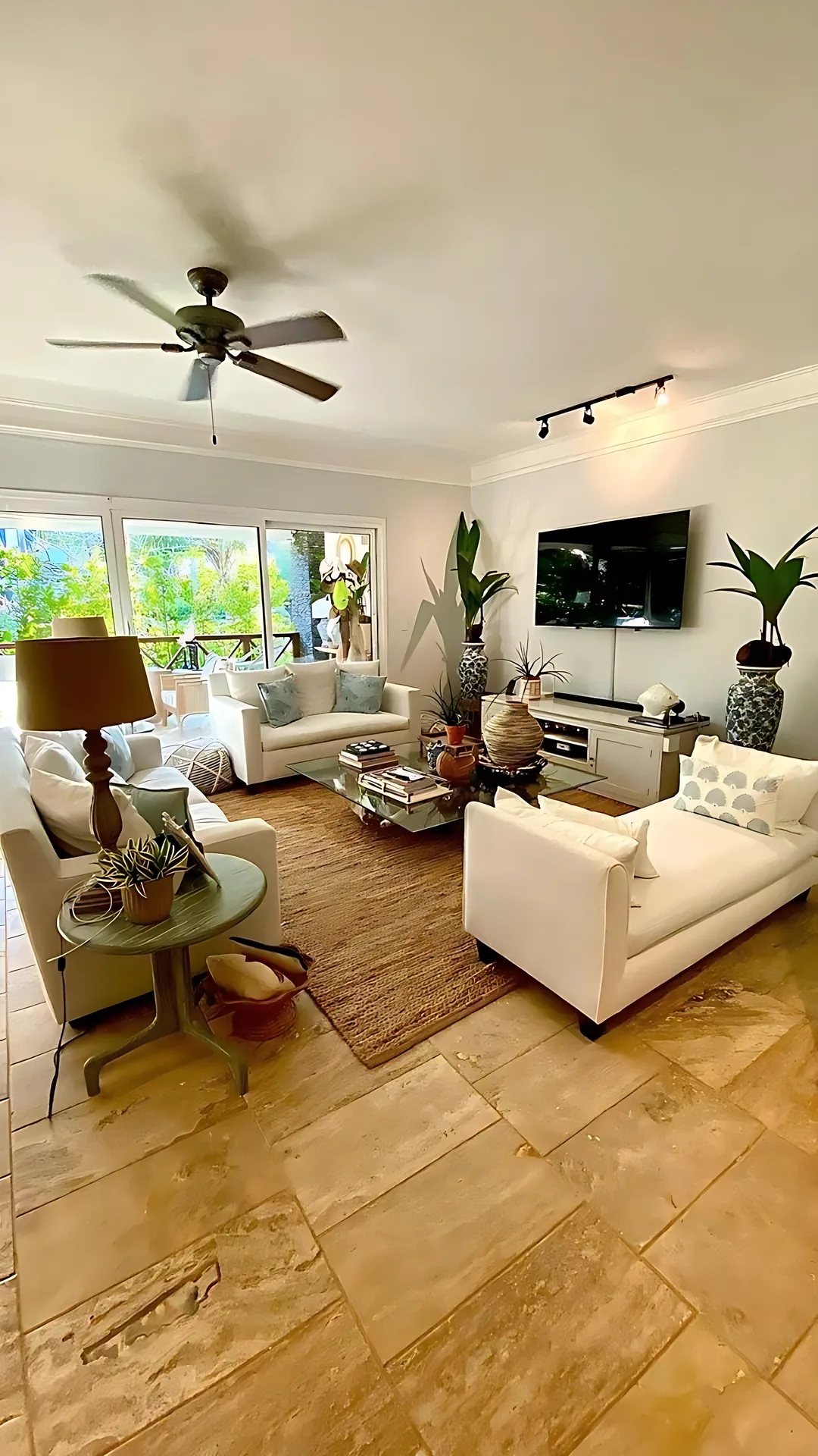 Apartamento en venta en Balcones del Atlántico ! Primer nivel! - Foto 2