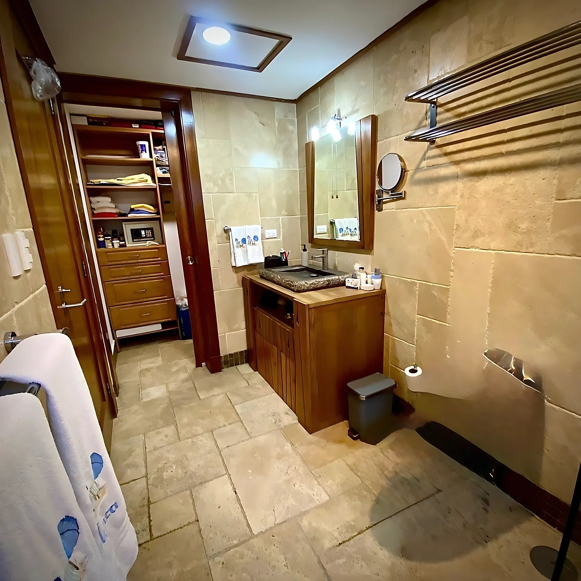 Apartamento en venta en Balcones del Atlántico ! Primer nivel! - Foto 11