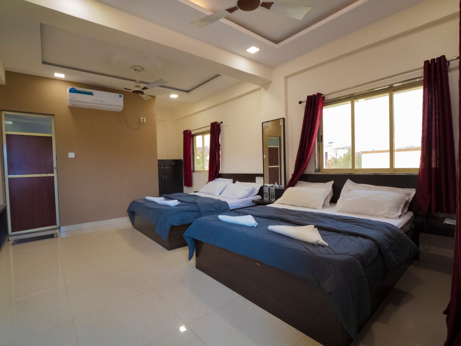 Beach Aura by Lavika Stays image 10 in Alibaug