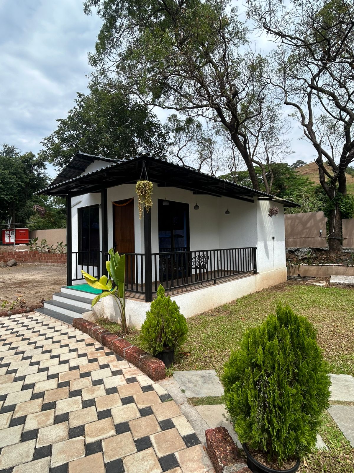 CASA MOUNTERRIA BY LAVIKA STAYS image 17 in Alibaug