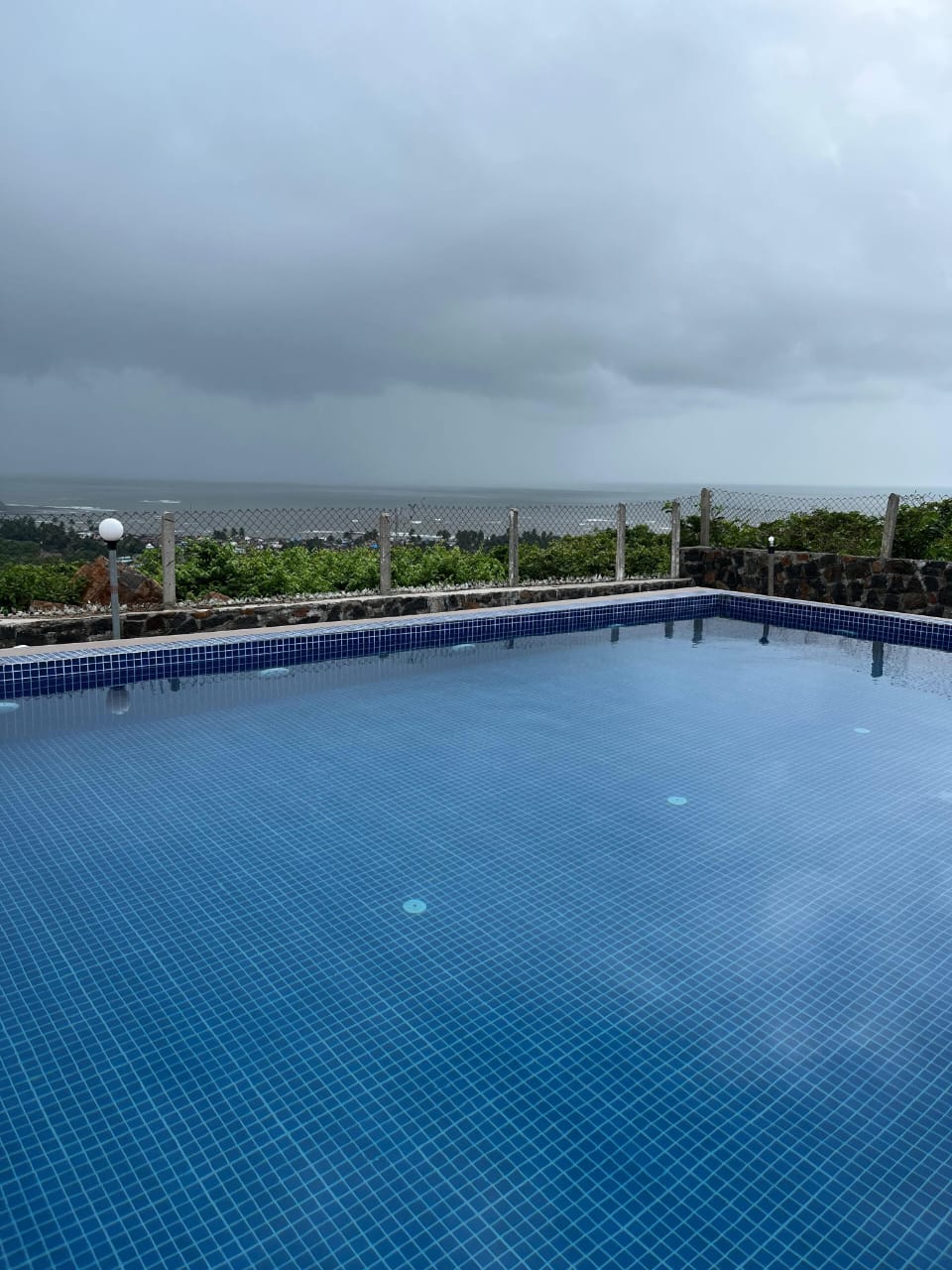 Ocean Greek villa by Lavika Stays - Gallery thumbnail 2 in Alibaug