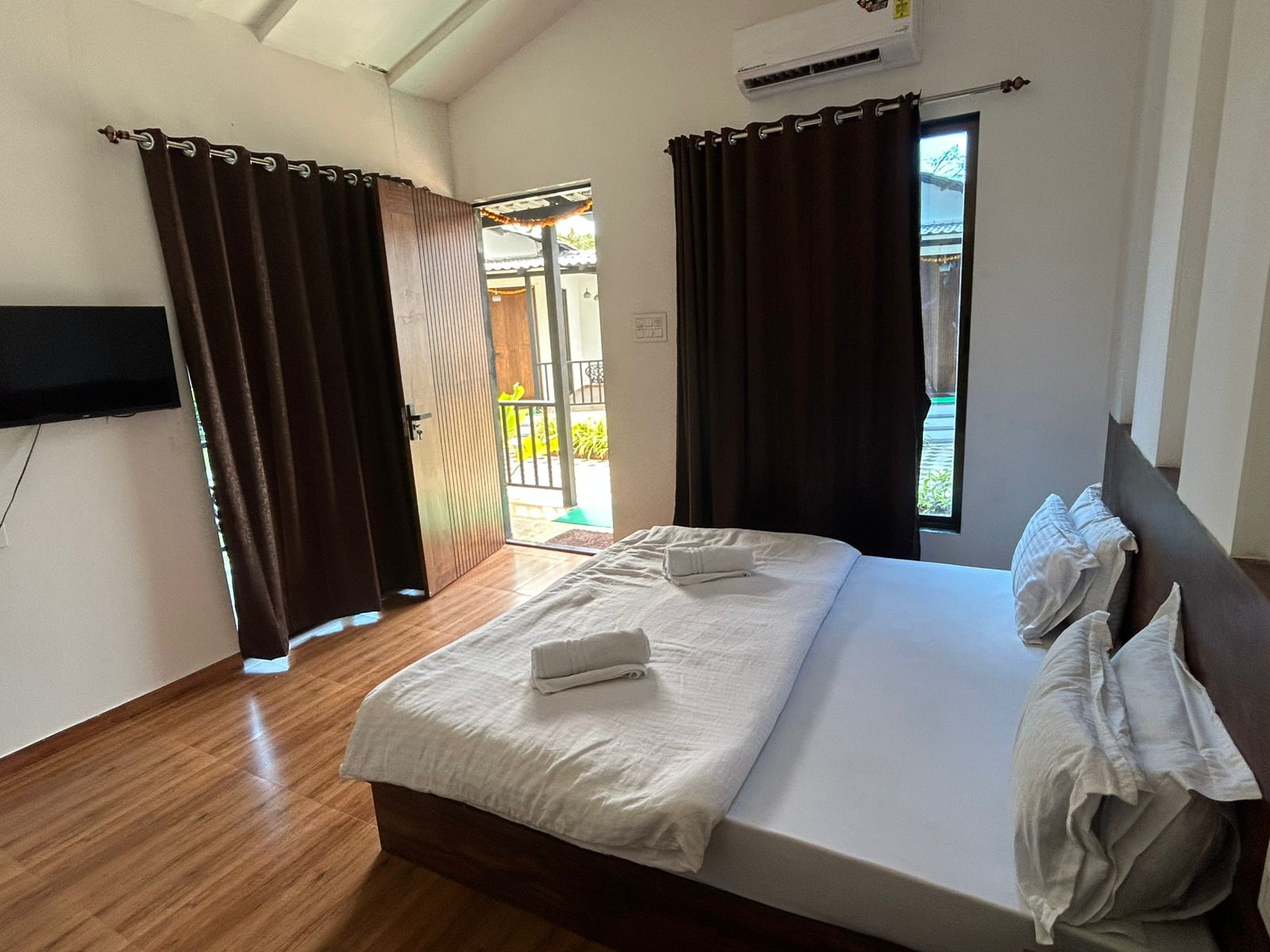 CASA MOUNTERRIA BY LAVIKA STAYS