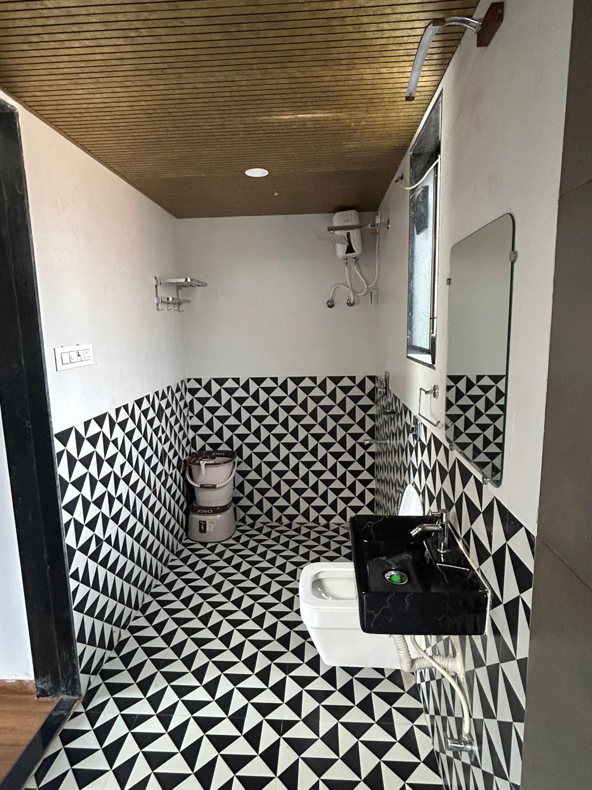 CASA MOUNTERRIA BY LAVIKA STAYS - Gallery thumbnail 2 in Alibaug