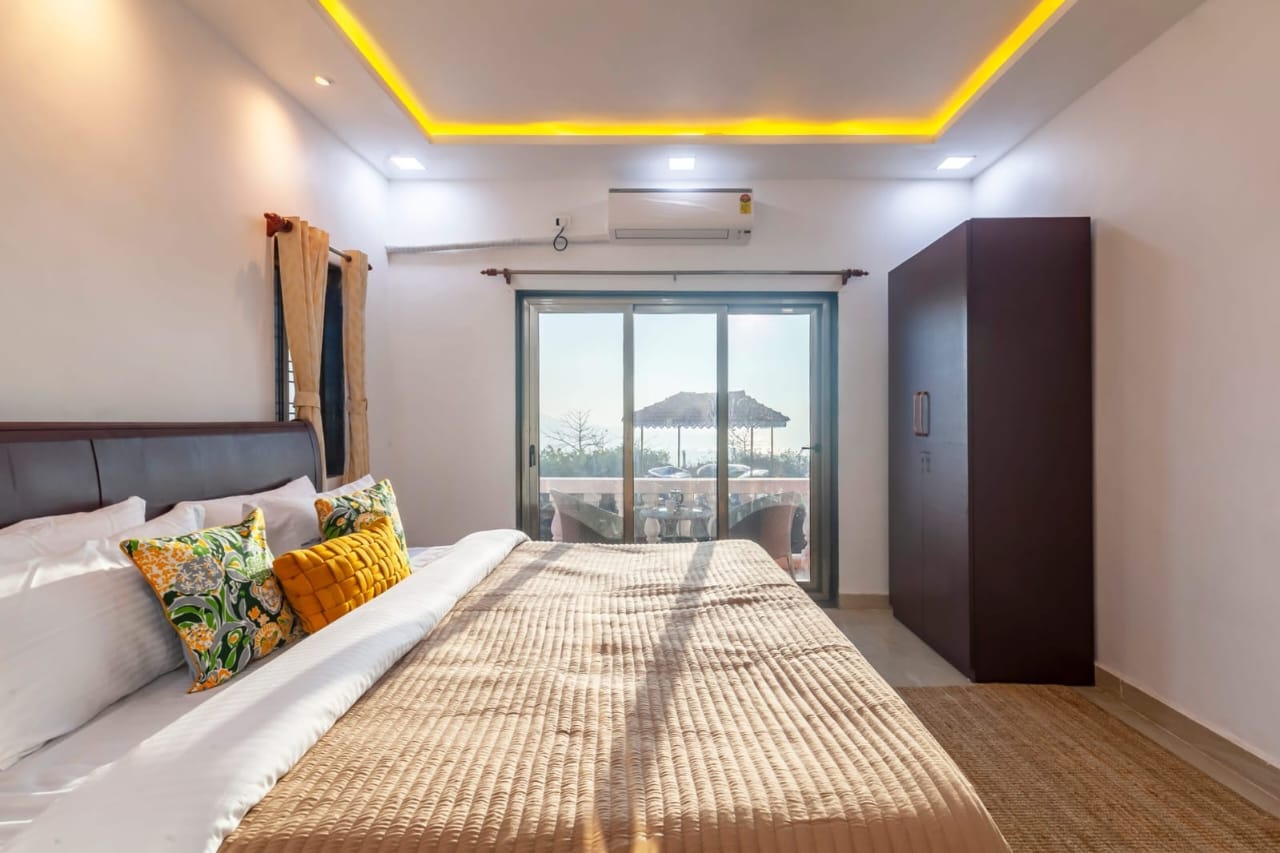 Ocean Greek villa by Lavika Stays - Gallery thumbnail 3 in Alibaug