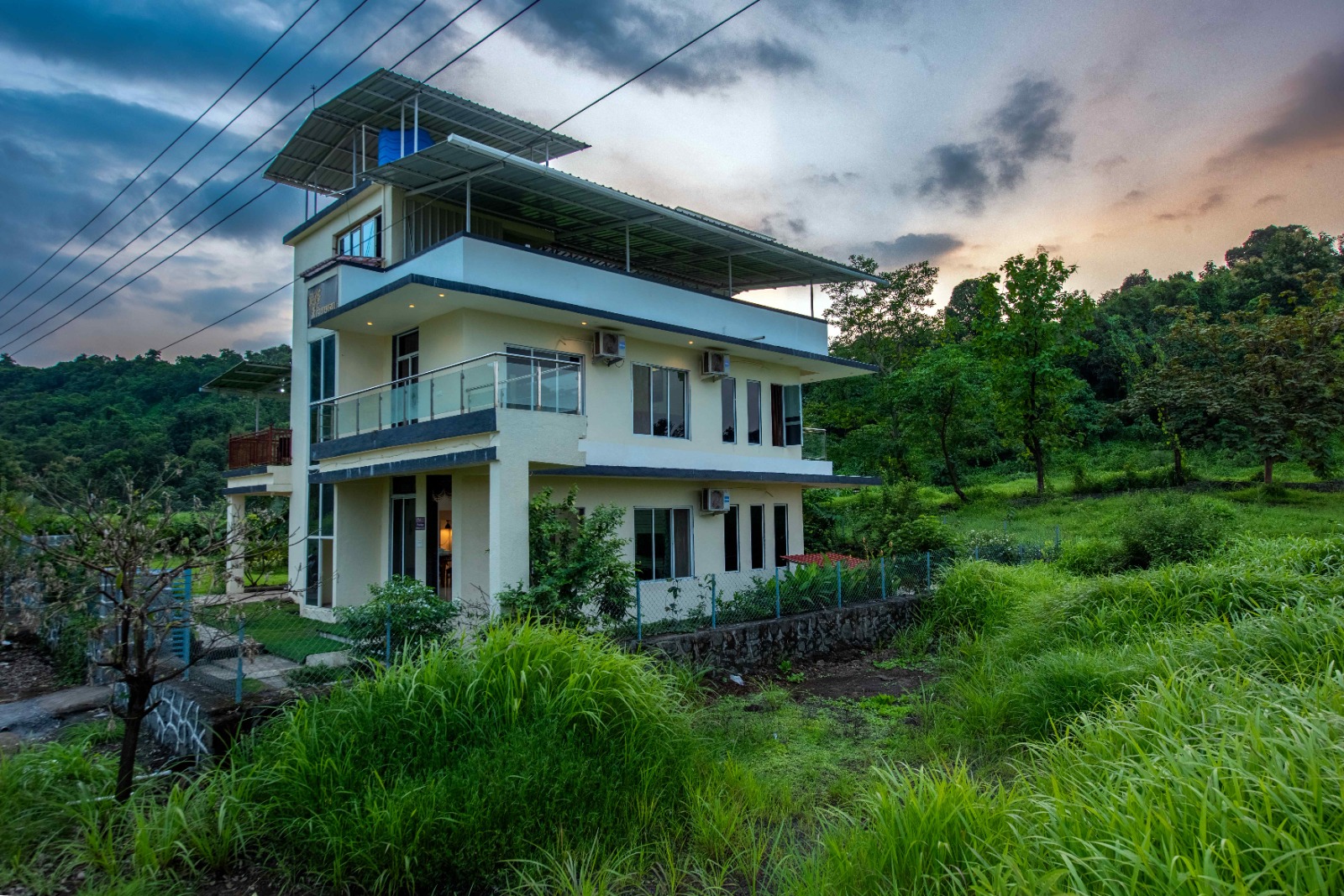 Plan Your Perfect Weekend Escape at Villa Imagino Near Imagica & Khopoli