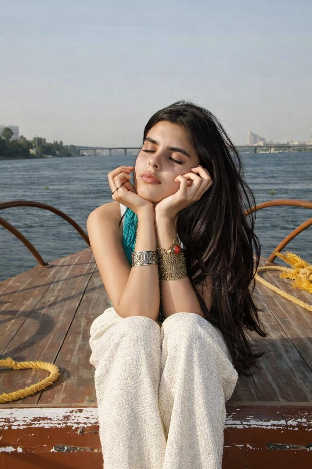 Simplicity in Motion