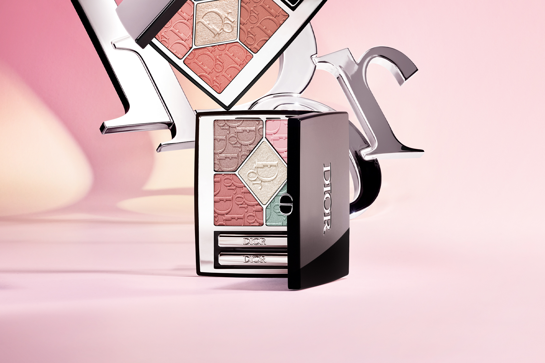Dior Spring Look: The Pinkmania Look