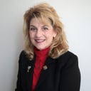 Photo of Jennifer Gross