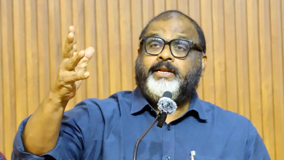 Kerala's Priyadarshini Free Bus Travel Scheme for Women Faces Controversy