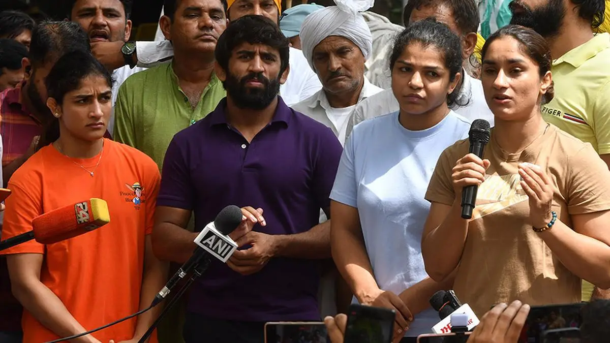 Vinesh Phogat and Female Wrestlers to Appeal Brij Bhushan Acquittal