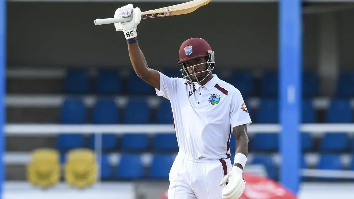 West Indies fight back in 2nd Test against Pakistan with strong batting