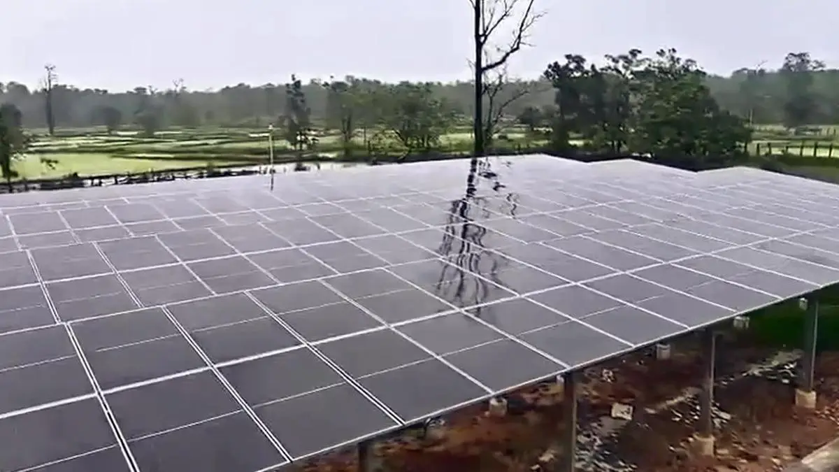 PM Surya Ghar Scheme Sees Over 16,300 Daily Rooftop Solar Installations