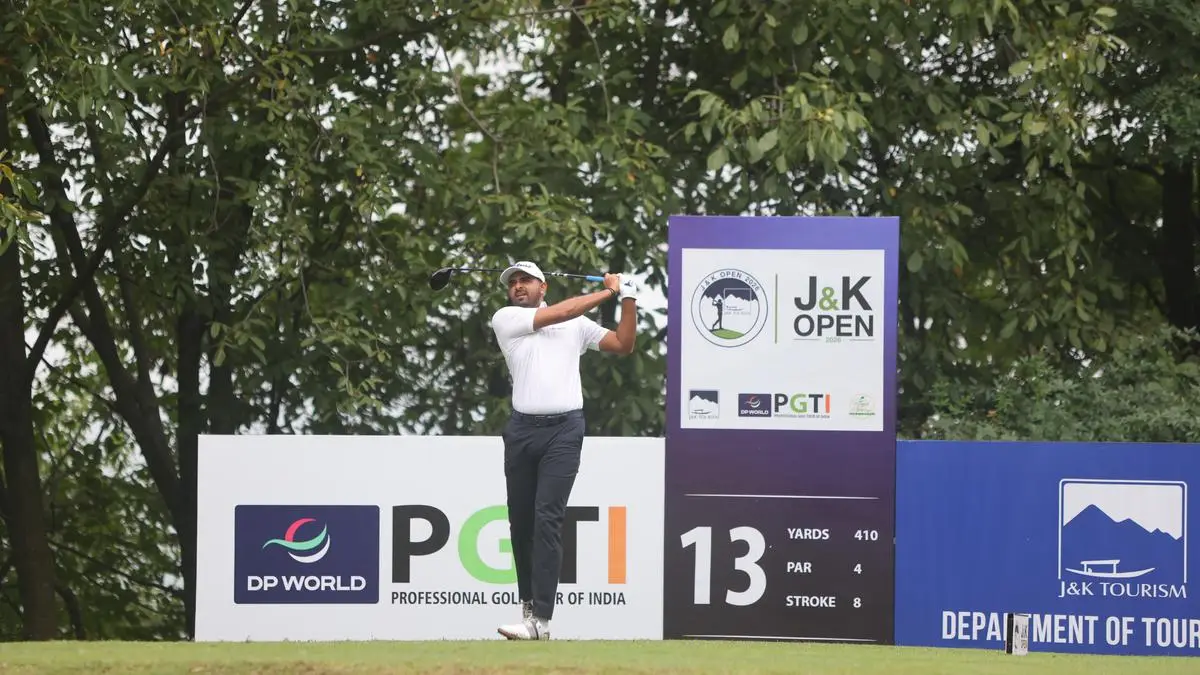 Khalin Joshi Wins J&K Open Golf Tournament