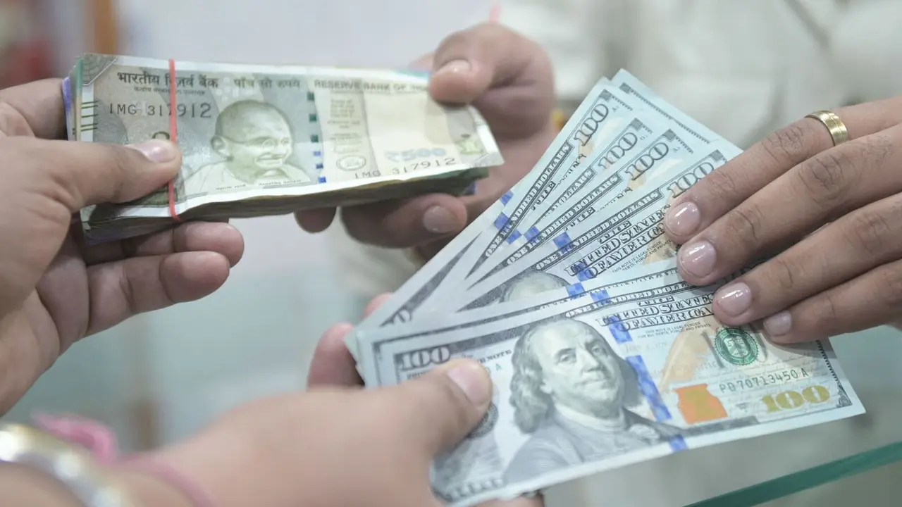 India Considers Raising CCEA Approval Threshold for FDI Proposals to ₹15,000 Crore