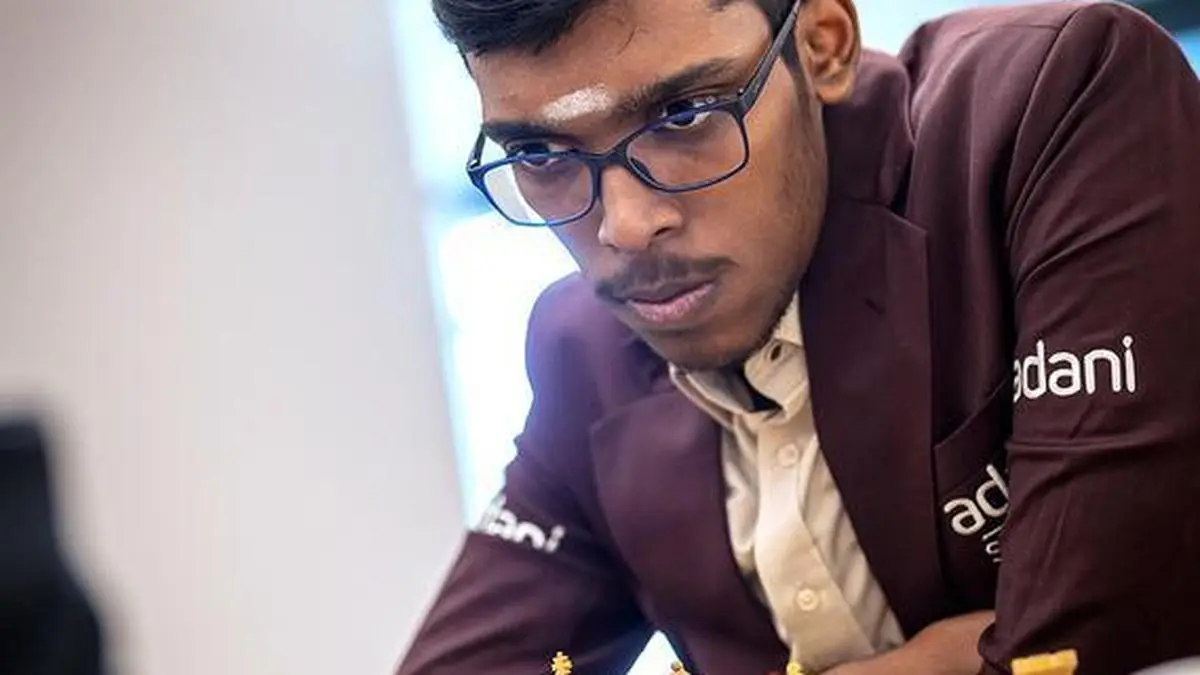 Praggnanandhaa Defeats Sindarov in Second Round of Sinquefield Cup