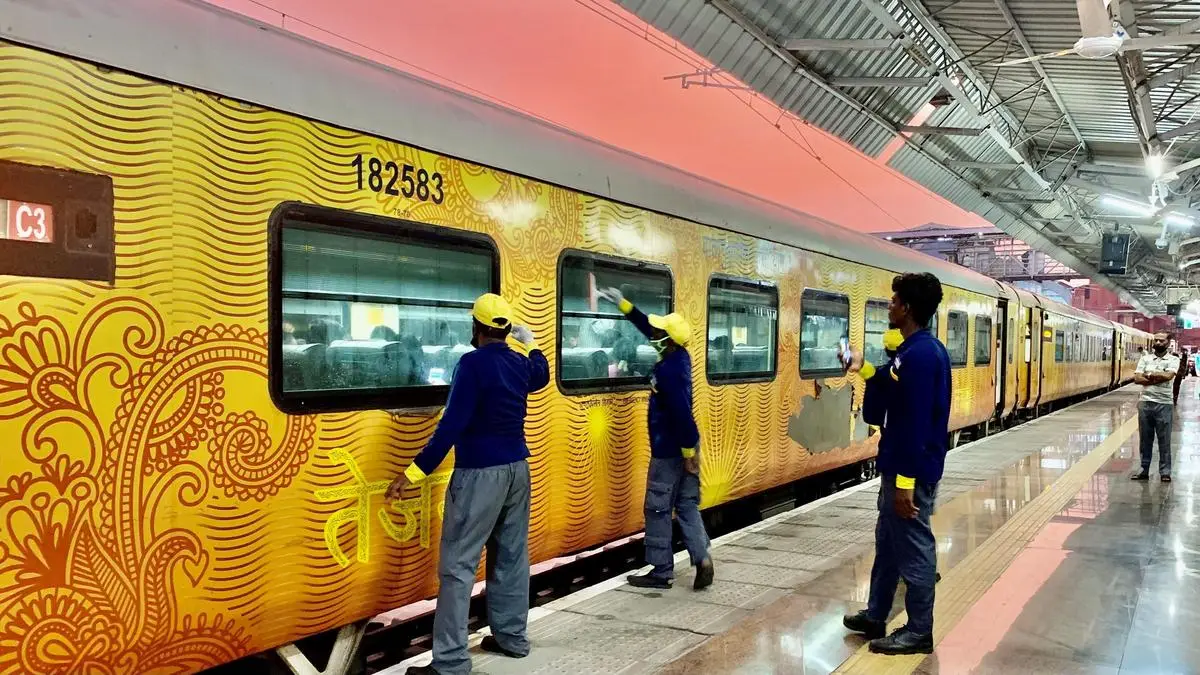 India’s First Private Train to Operate as ‘Sprite Tejas Express’