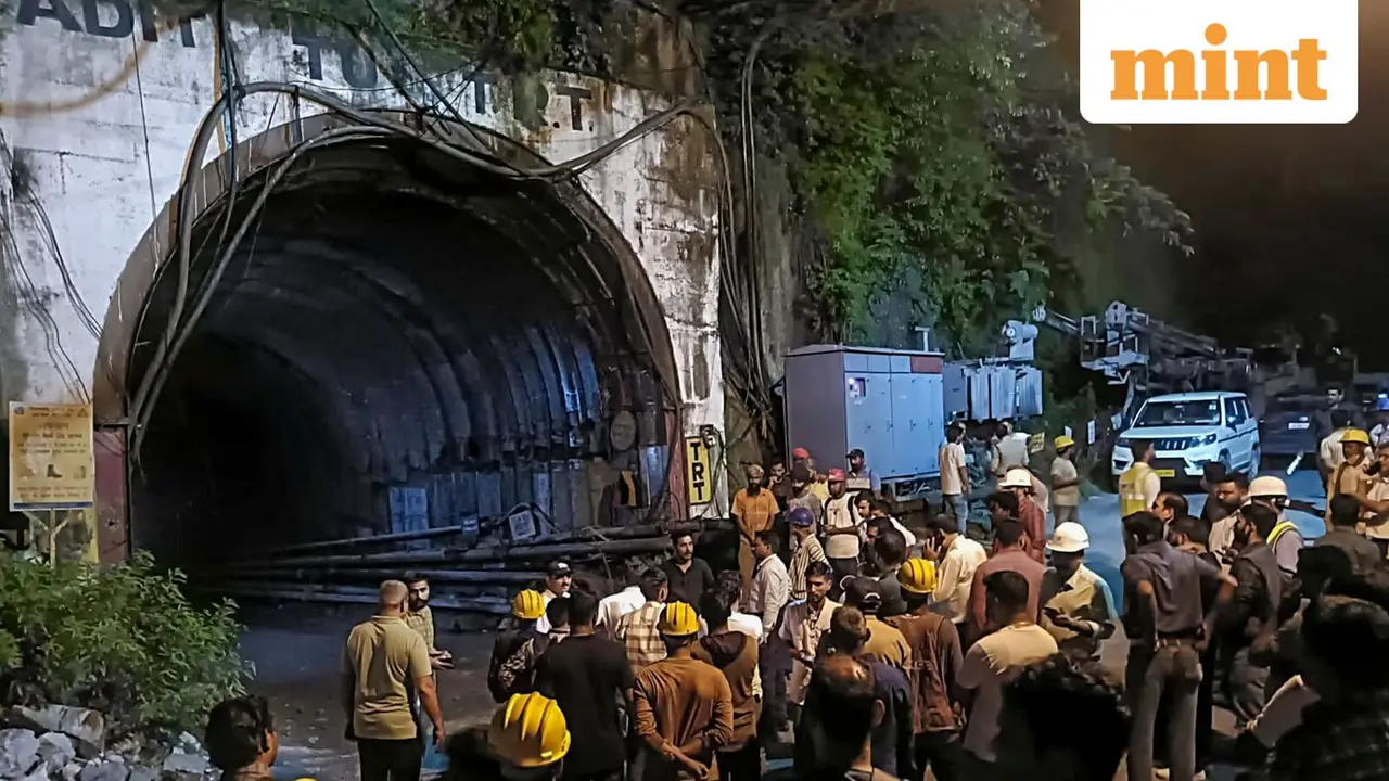 Uttarakhand Chamoli Tunnel Collapse Kills 6, Injures 14 Workers