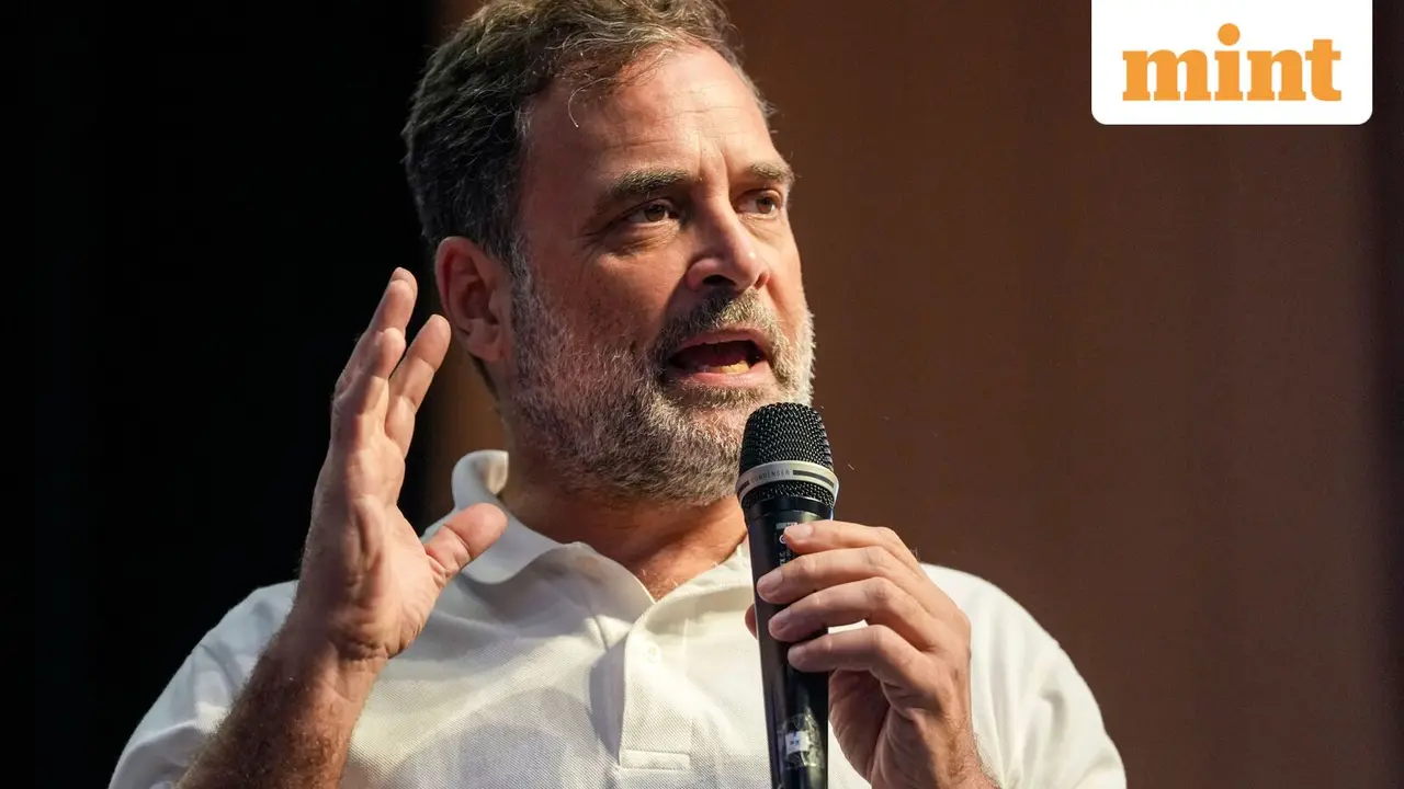 Rahul Gandhi urges Jharkhand CM to meet protesting students and address demands