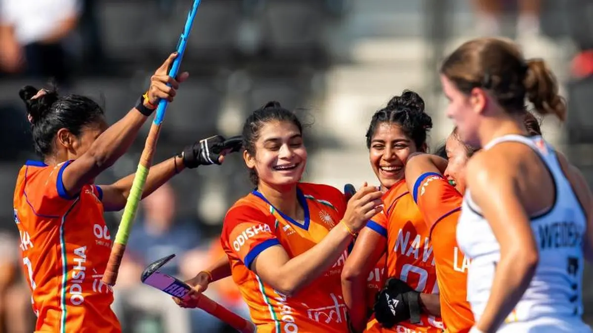 Hockey India Rewards Women's Team ₹50 Lakh for Historic 5th Place at World Cup