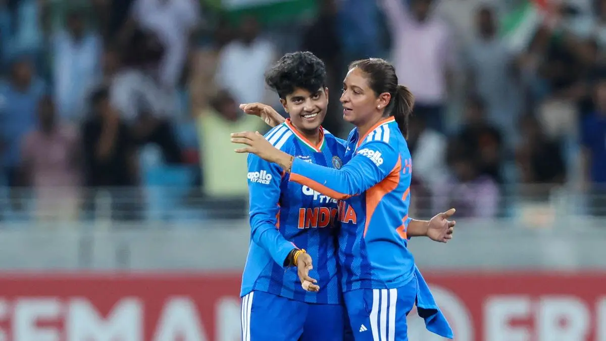 India's Spinners Lead 7-Wicket Win Over Pakistan in Women's Asia Cup T20