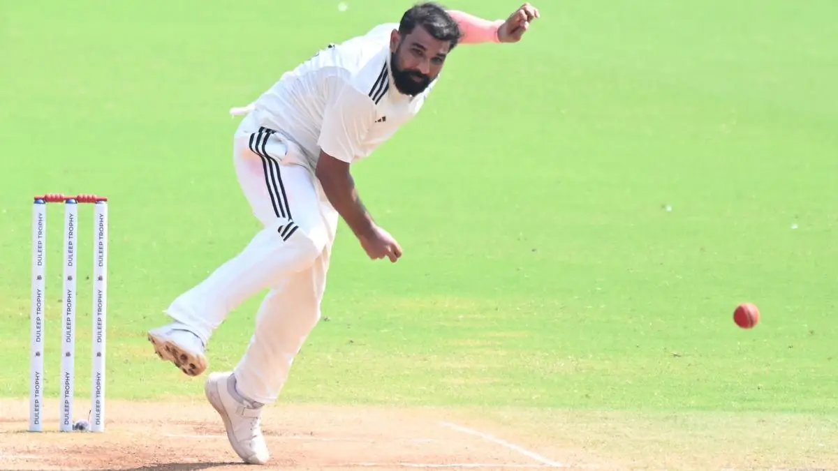 East Zone Bowlers Dominate South Zone in Duleep Trophy Final Day 3