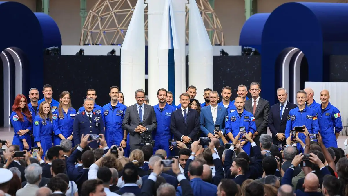 International Space Summit Begins in Paris with 90 Countries Participating