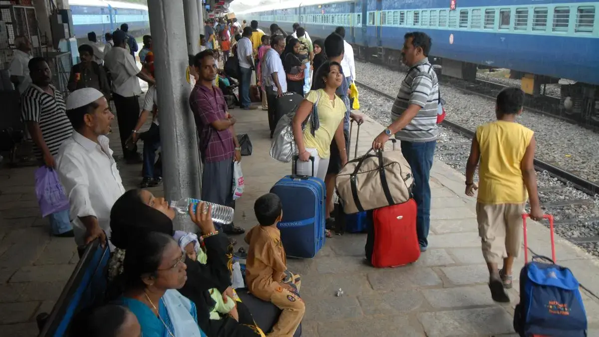 PAC Highlights Serious Discrepancies in Railways' Passenger Amenities