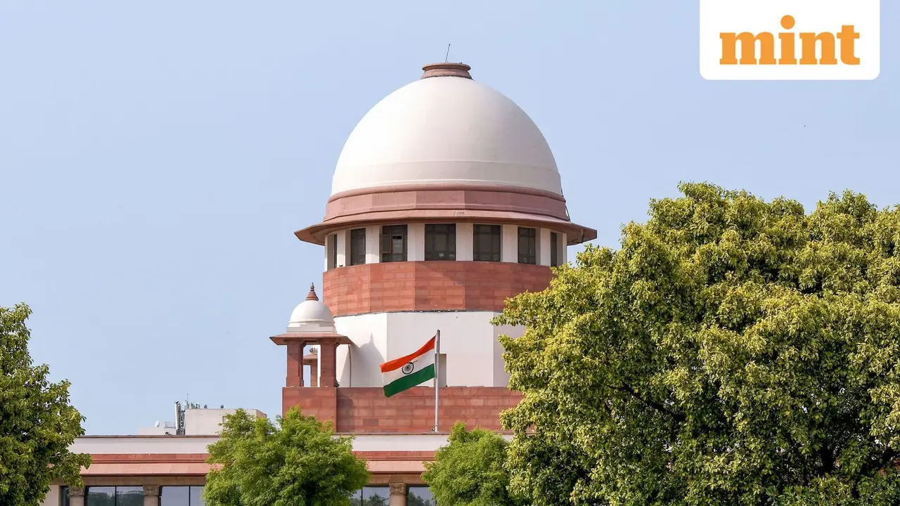Supreme Court Refers Election Commissioners Appointment Law Petitions to Five-Judge Bench