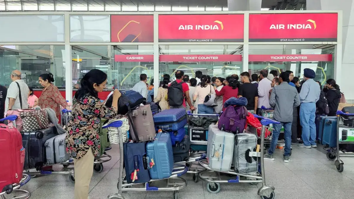 Government to Not Cap Airfares This Festive Season, Advises Reasonable Pricing