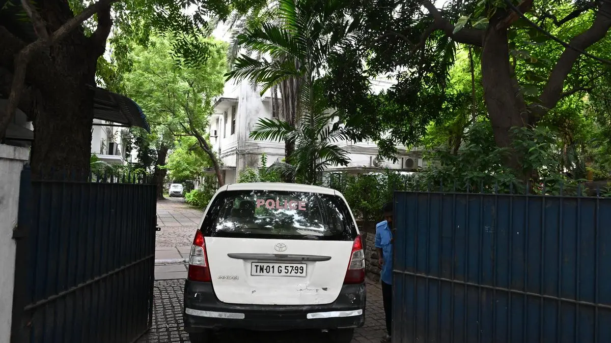 Madras HC directs media gag, all-woman SIT probes Veeramani POCSO case