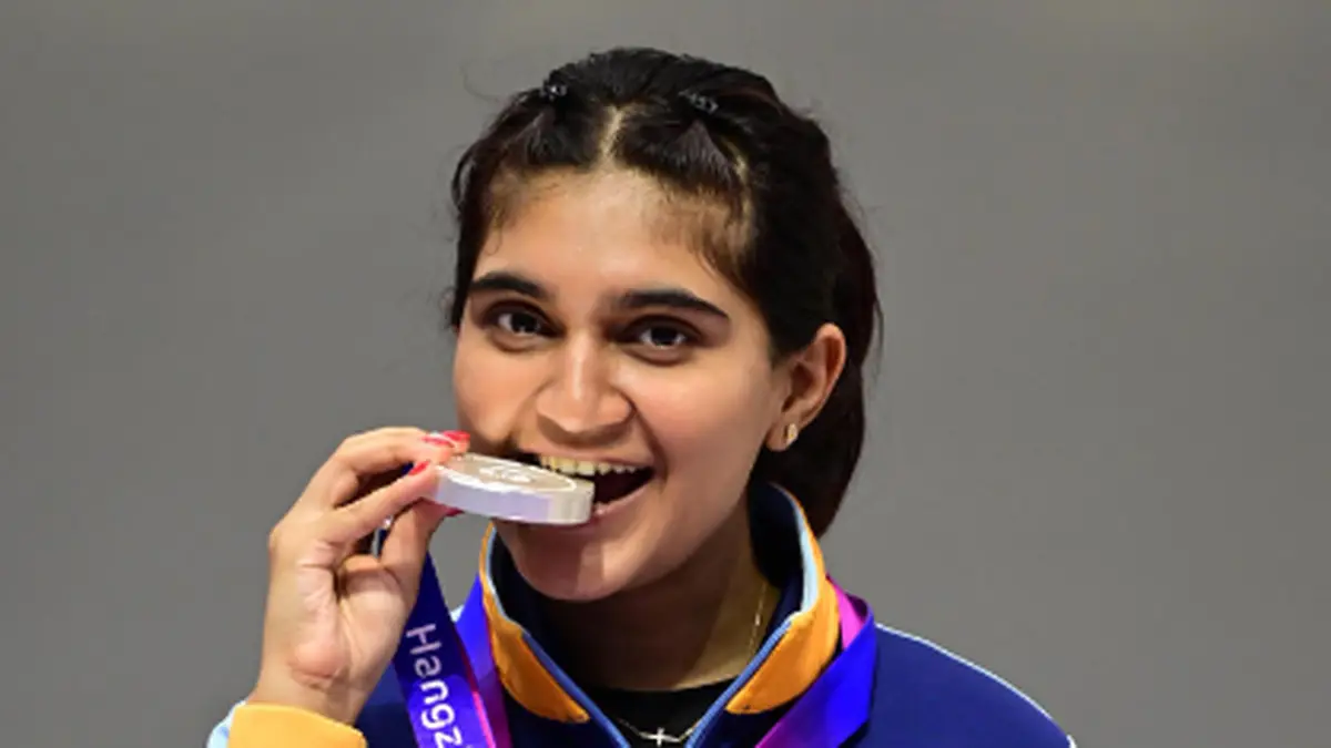 Esha Singh wins silver in women's 25m pistol at Asian Games 2026