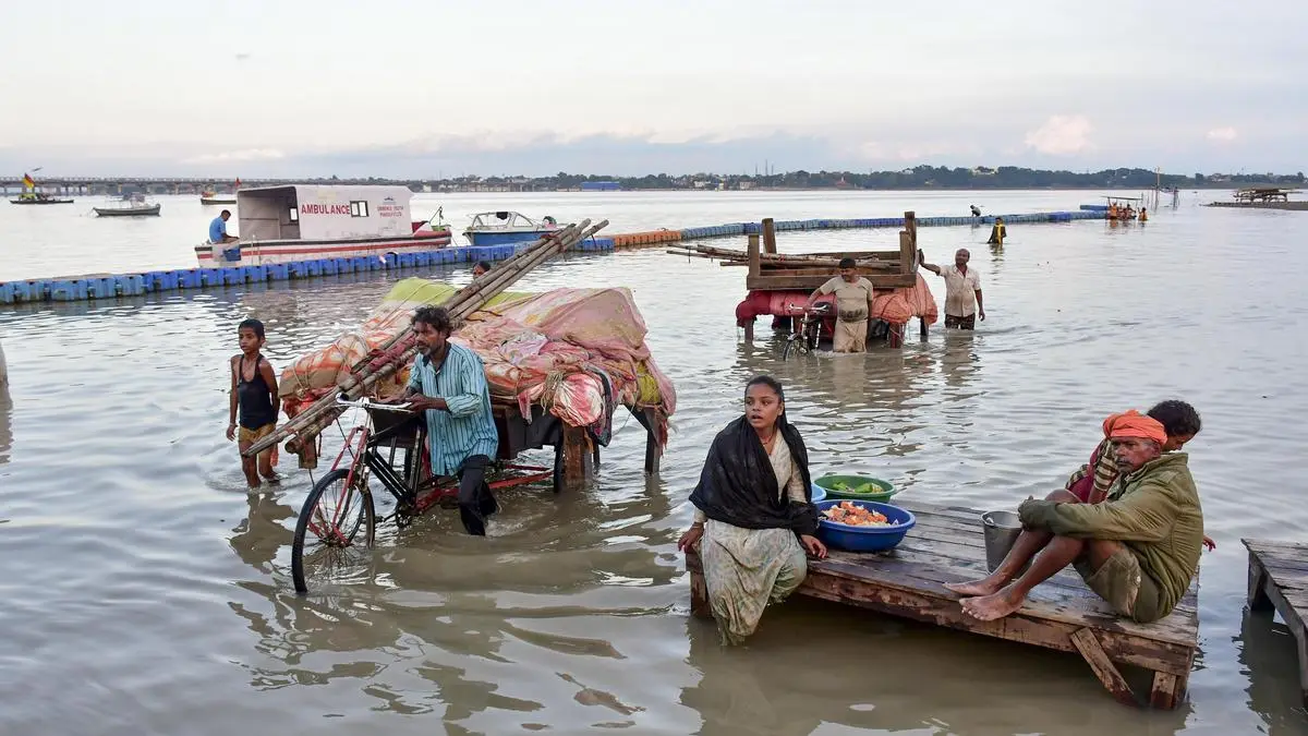 Heavy Rains Cause 56 Deaths and Flood-like Situation in Uttar Pradesh