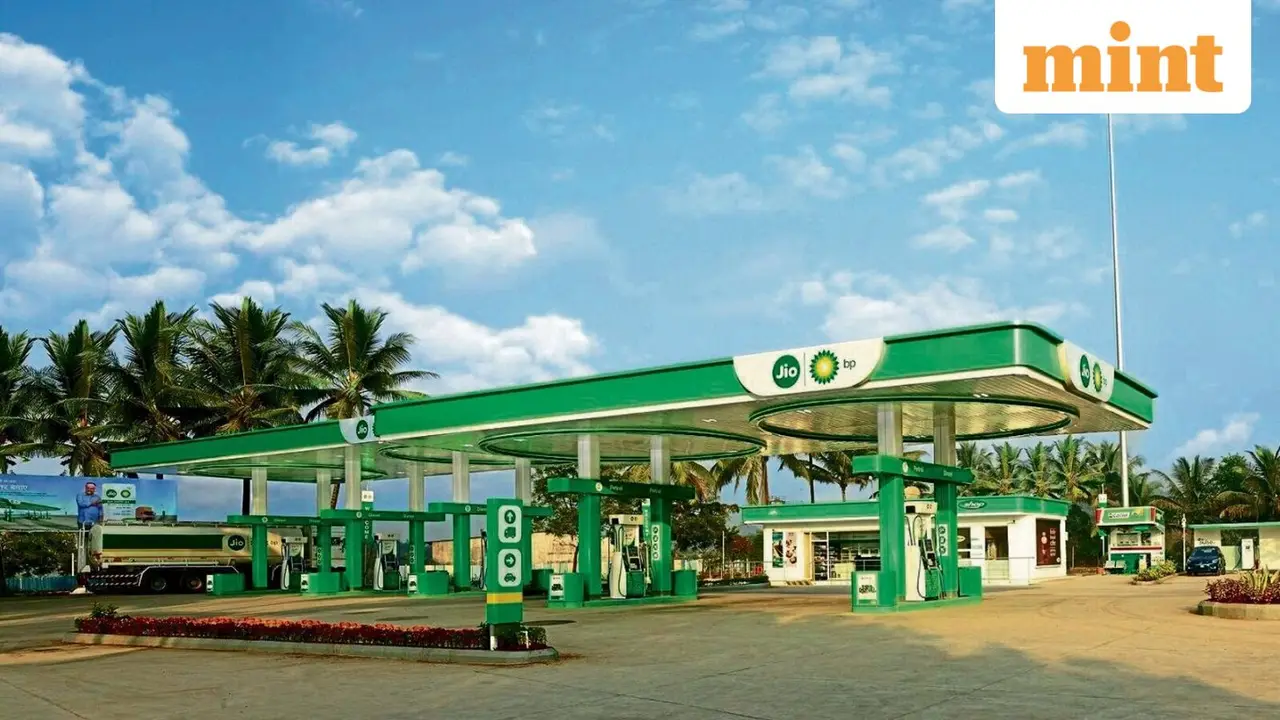 Jio-bp Raises Petrol and Diesel Prices Amid Strait of Hormuz Closure