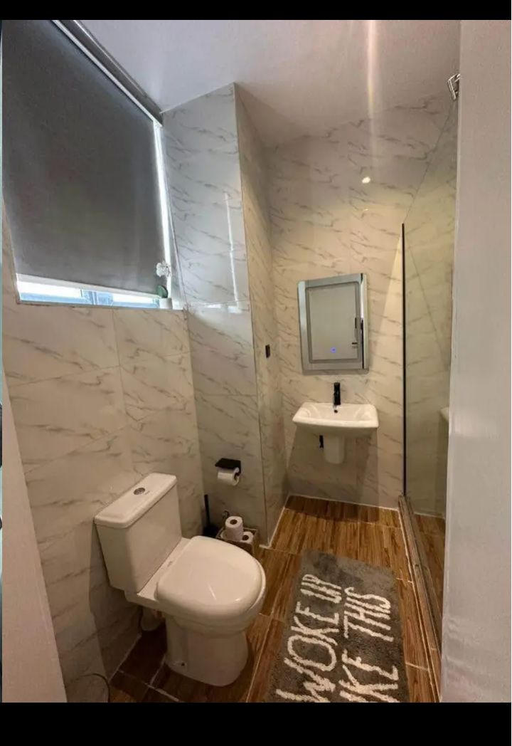 2 bedroom apartments  8