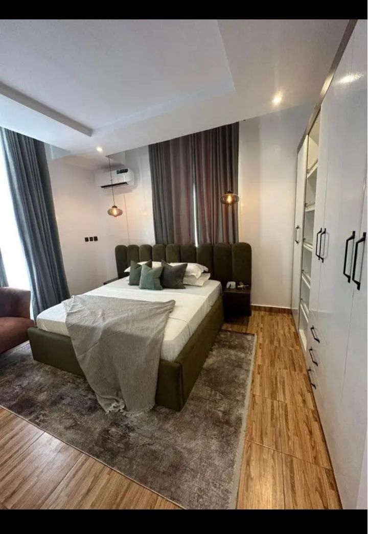 2 bedroom apartments  3