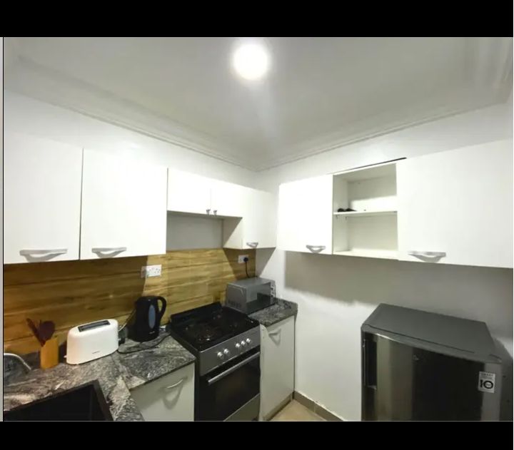 1 bedroom airbnb(short let apartment  5
