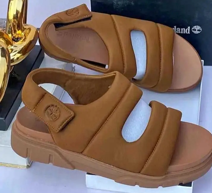 men's mature sandals 