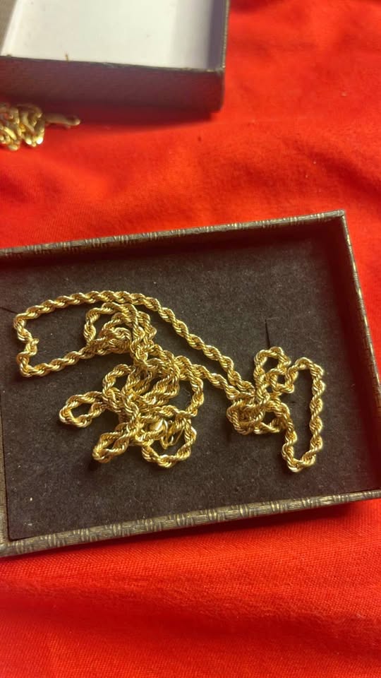 gold chain (unisex) gold chain 150k per gram 