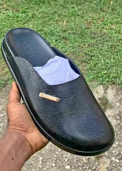 black moule (unisex)