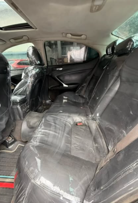 extremely clean registered lexus is250 2009 6